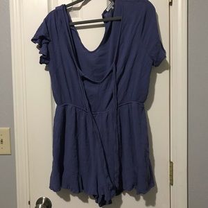 Blue tie front romper XL